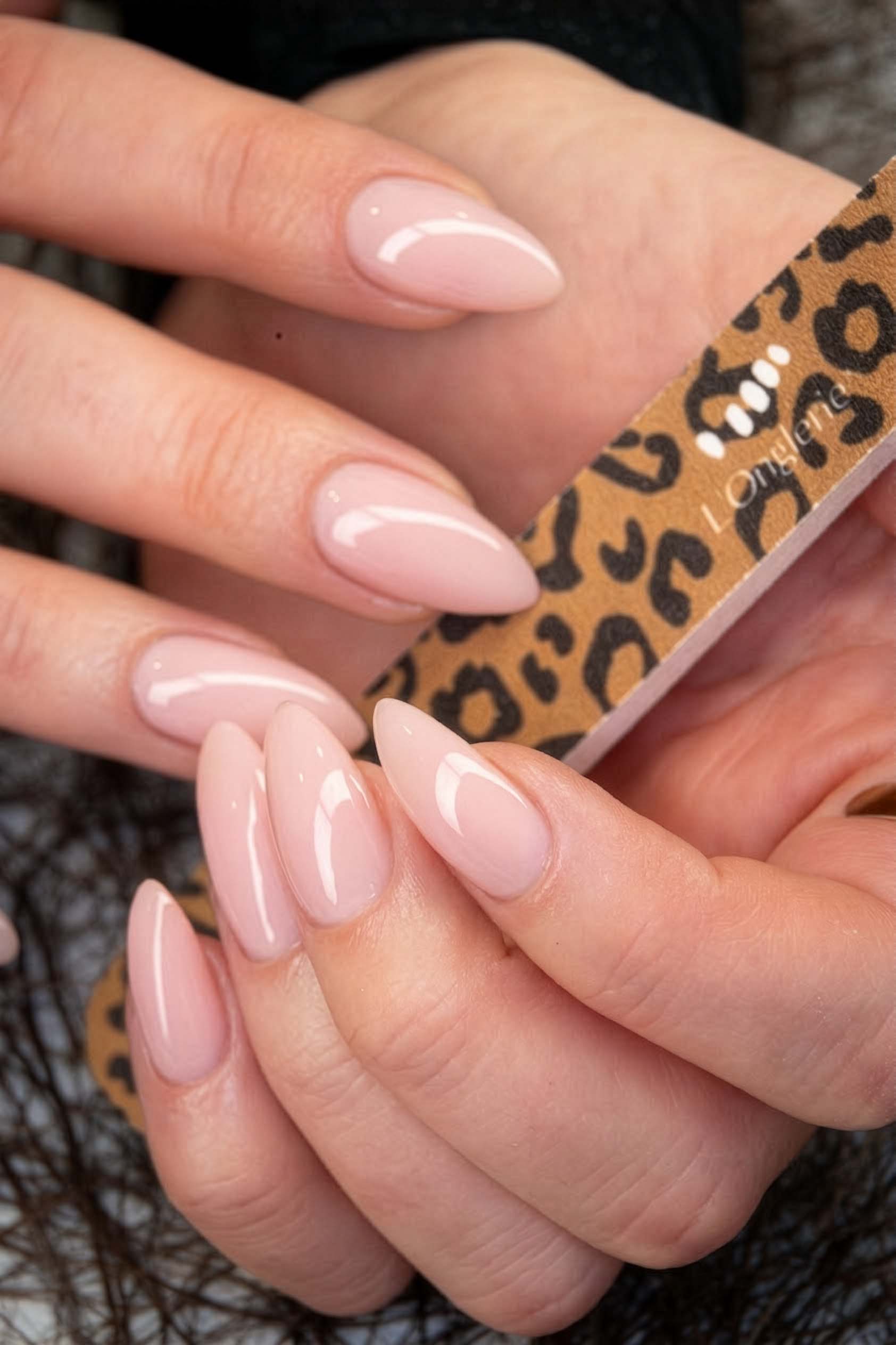 Ongles léopard